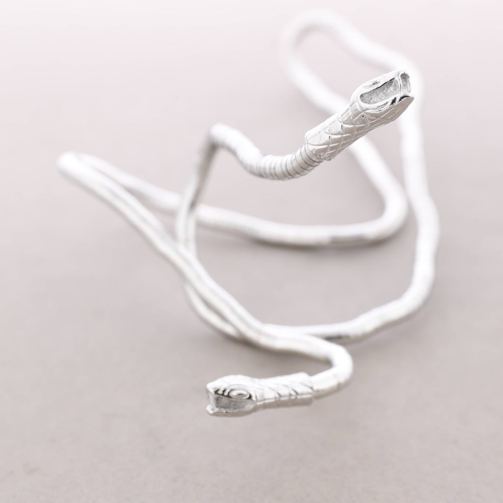 Collar Abierto Flexible Serpiente Metal: Dorado